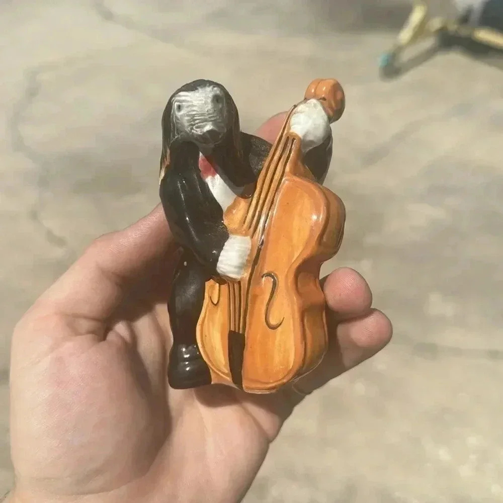 C.I. ORCHESTRA SALT PEPPER SHAKERS MUSICAL INSTRUMENTS - Picture 2 of 16